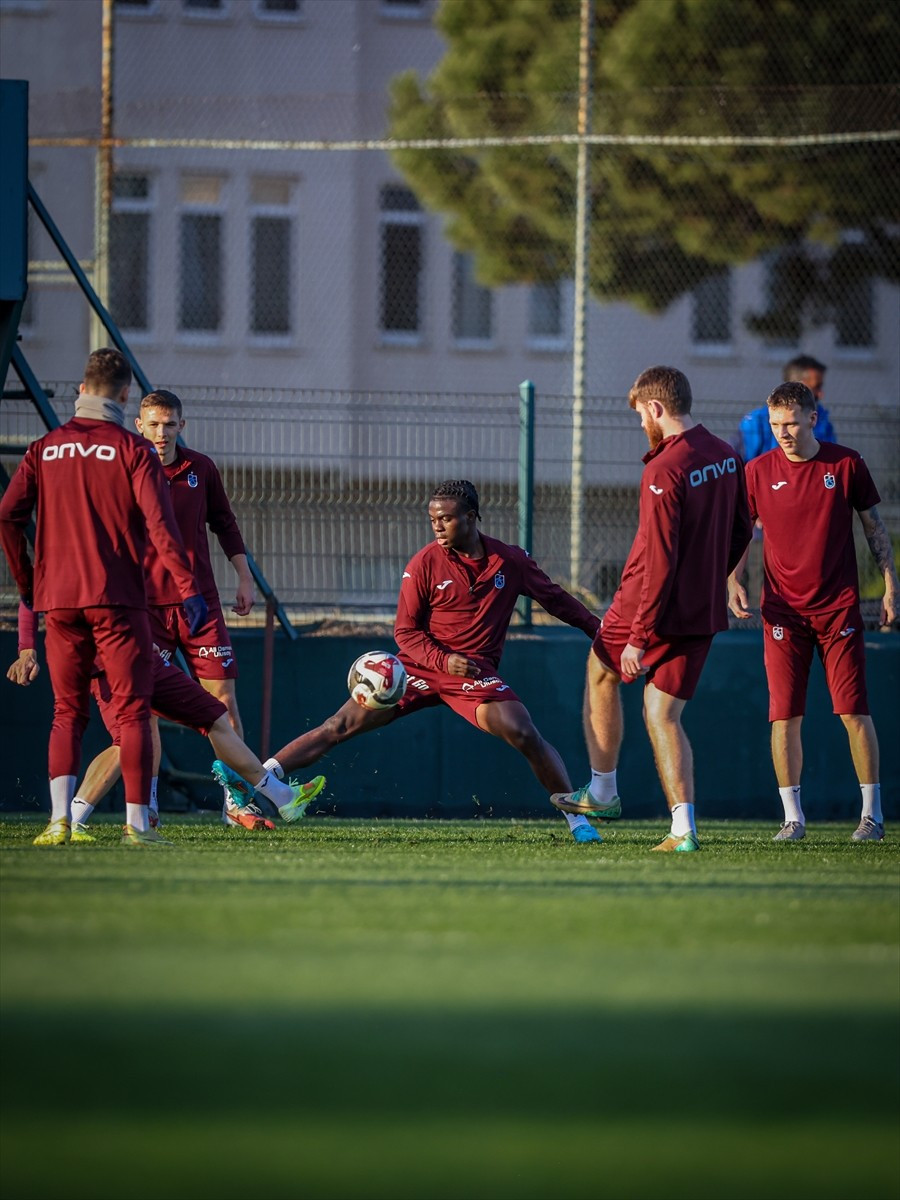 Trabzonspor, Trendyol Süper Lig'in 14. haftasında sahasında TÜMOSAN Konyaspor ile yapacağı maçın...