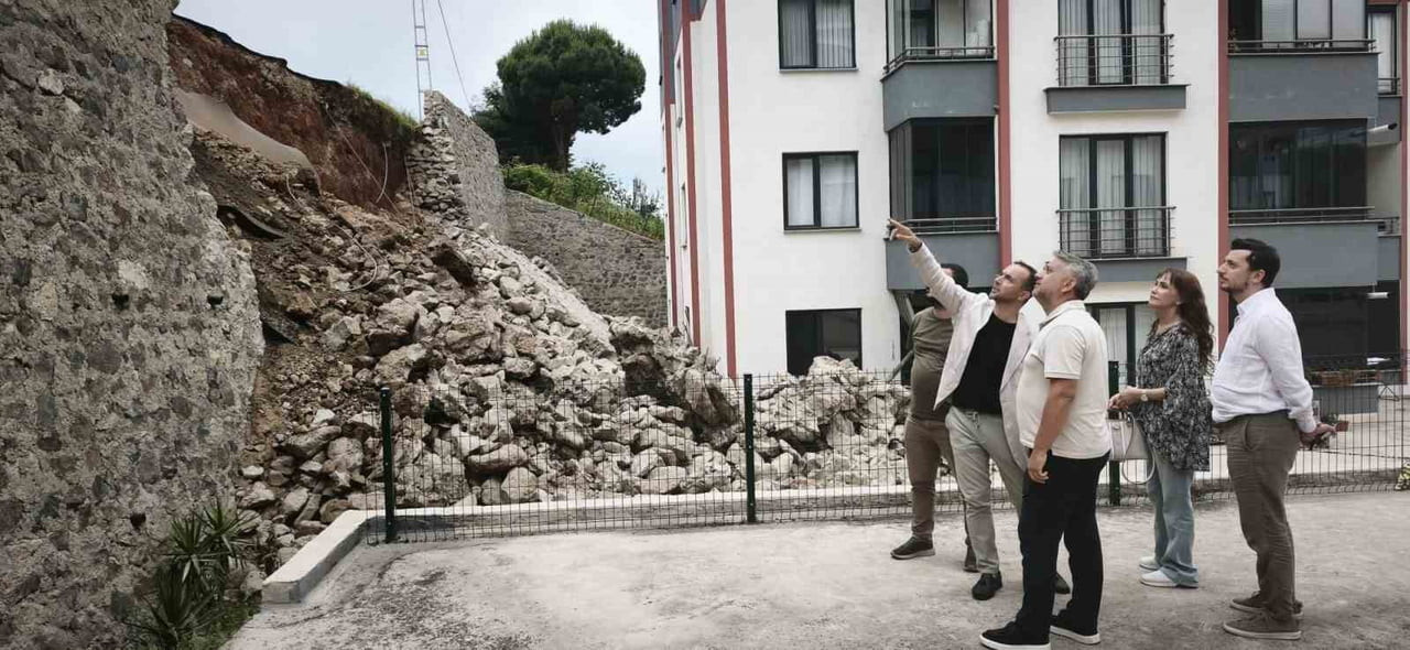 TRABZON’UN ORTAHİSAR İLÇESİNDE GEÇTİĞİMİZ HAFTA SONU YAŞANAN İSTİNAT DUVARI ÇÖKME VAKASININ...