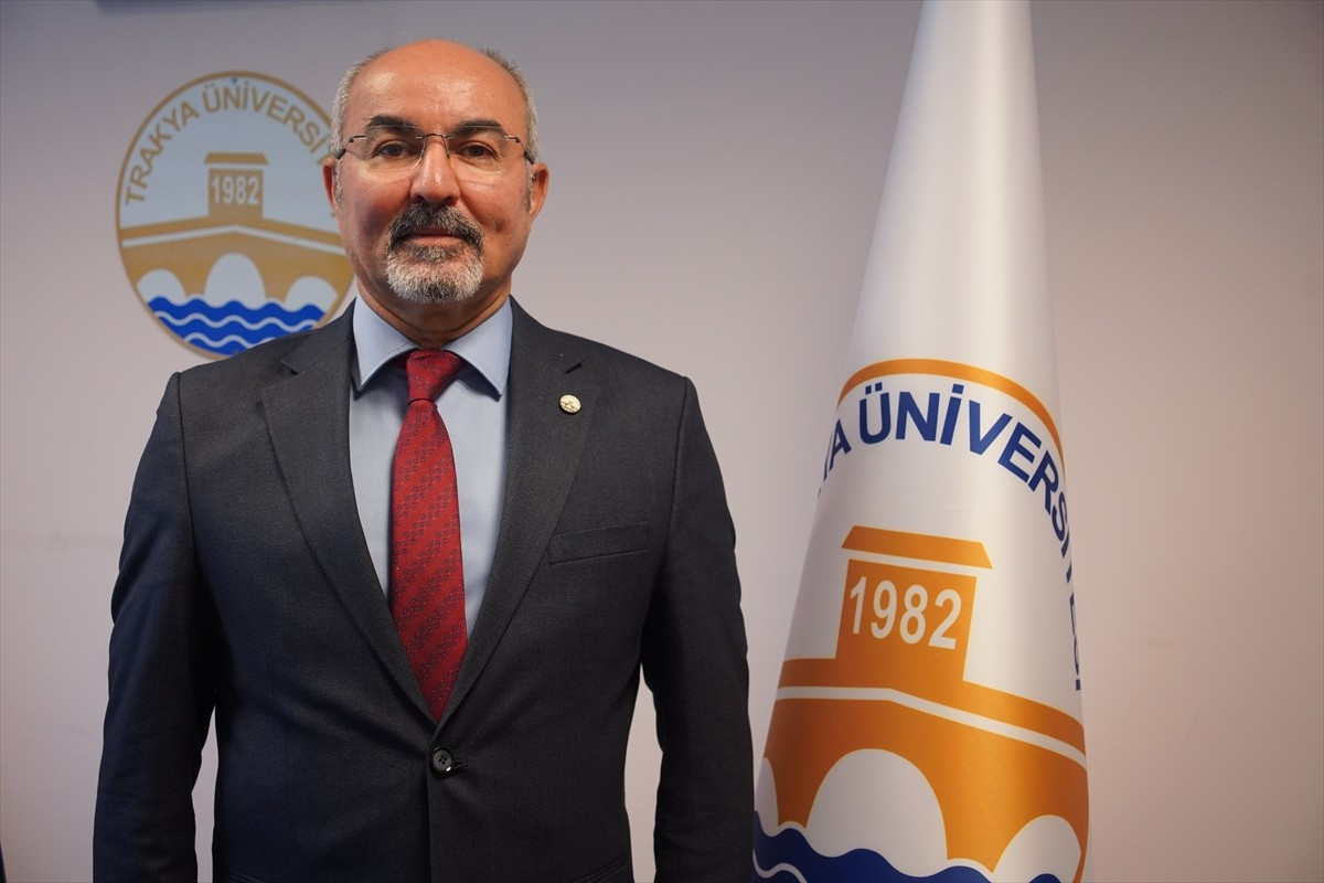Trakya Üniversitesi Rektör Yardımcısı ve Tıp Fakültesi Dekanı Prof. Dr. Sedat Üstündağ, AA...