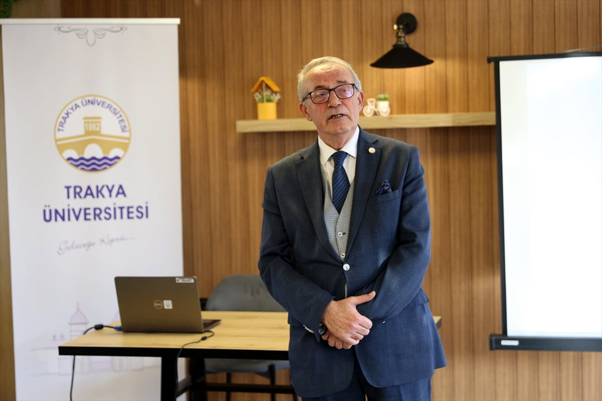 Trakya Üniversitesi (TÜ) Doğal Afet Yönetimi Uygulama ve Araştırma Merkezi (TÜDAM) tarafından...