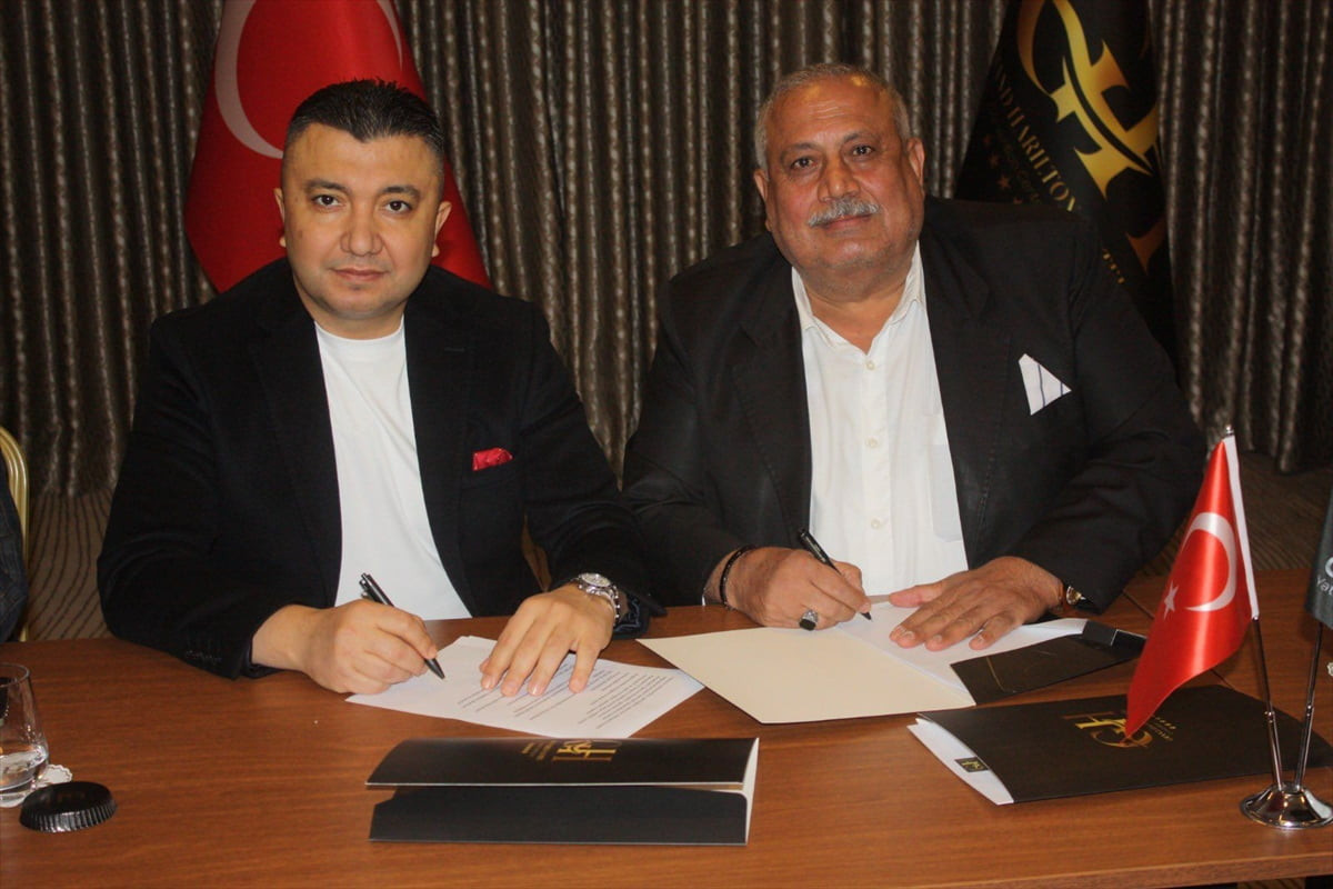 Trendyol 1. Lig ekiplerinden Atakaş Hatayspor, Özyurt Yatırım Holding ile forma göğüs sponsorluğu...