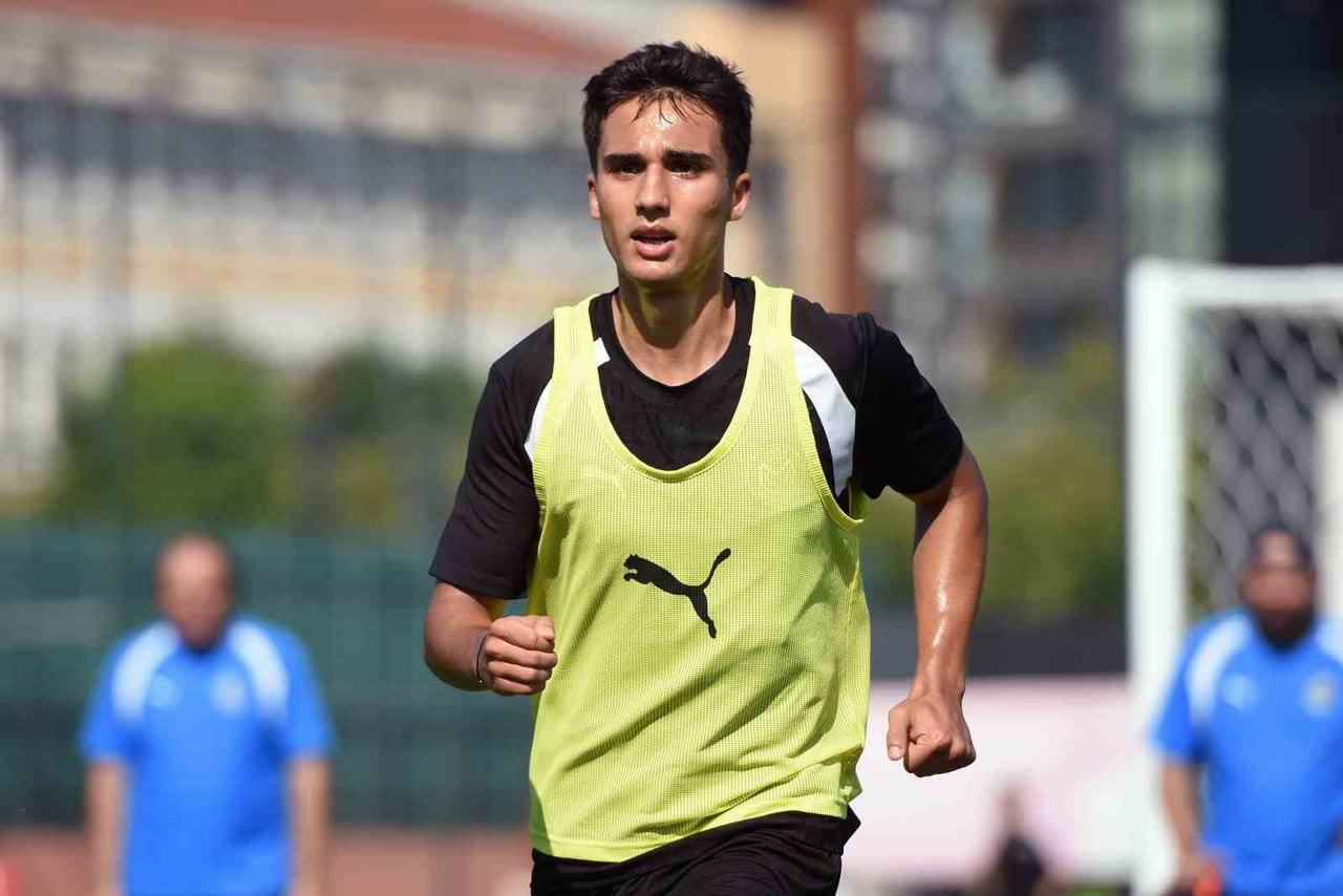 TRENDYOL 1. LİG EKİPLERİNDEN MANİSA FUTBOL KULÜBÜ, 2026-2027 SEZONU HAZIRLIKLARININ MANİSA ETABINI...