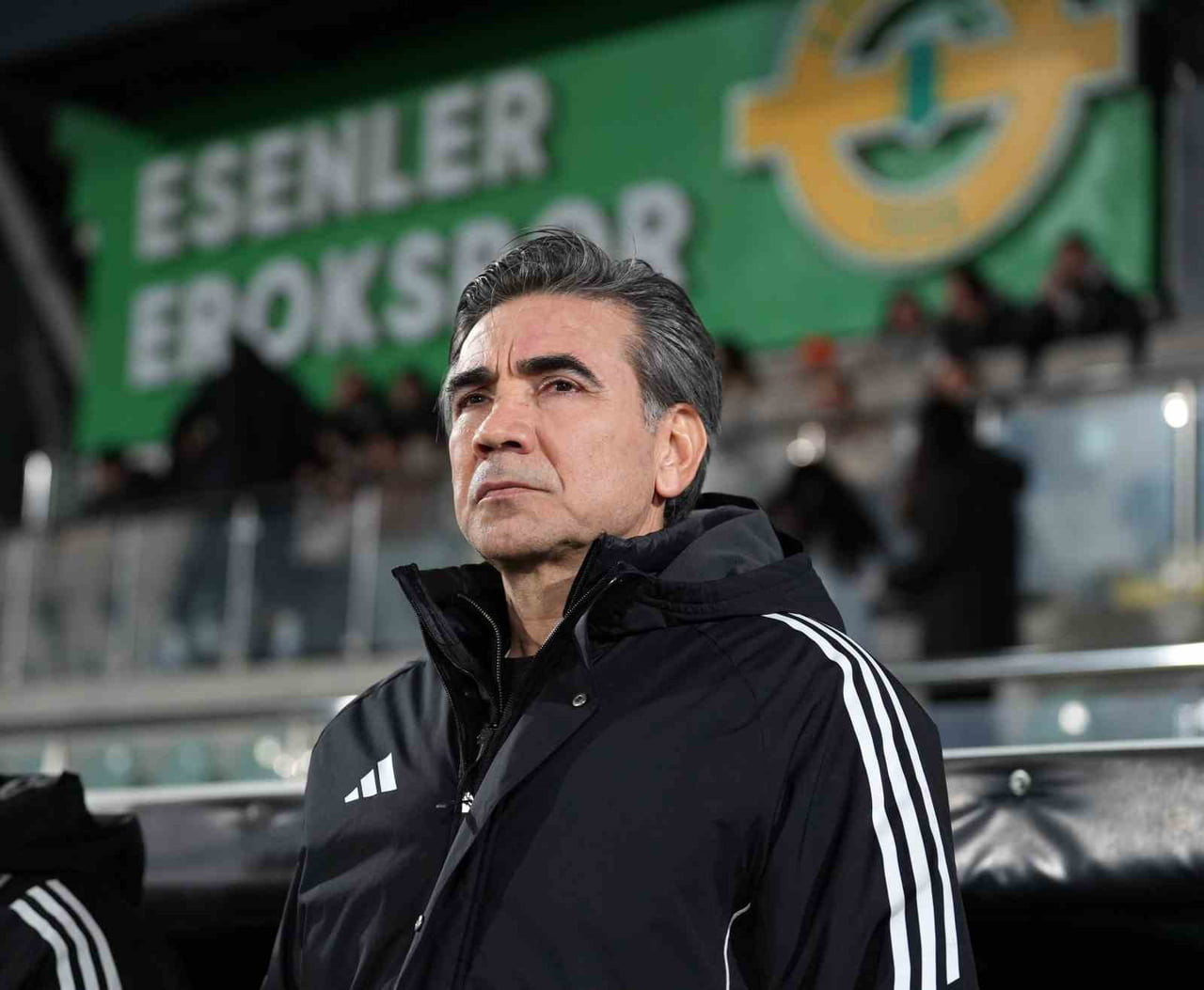 TRENDYOL 1. LİG PLAY-OFF FİNAL MÜSABAKASI OYNAYACAK ESENLER EROKSPOR’DA TEKNİK DİREKTÖR OSMAN...
