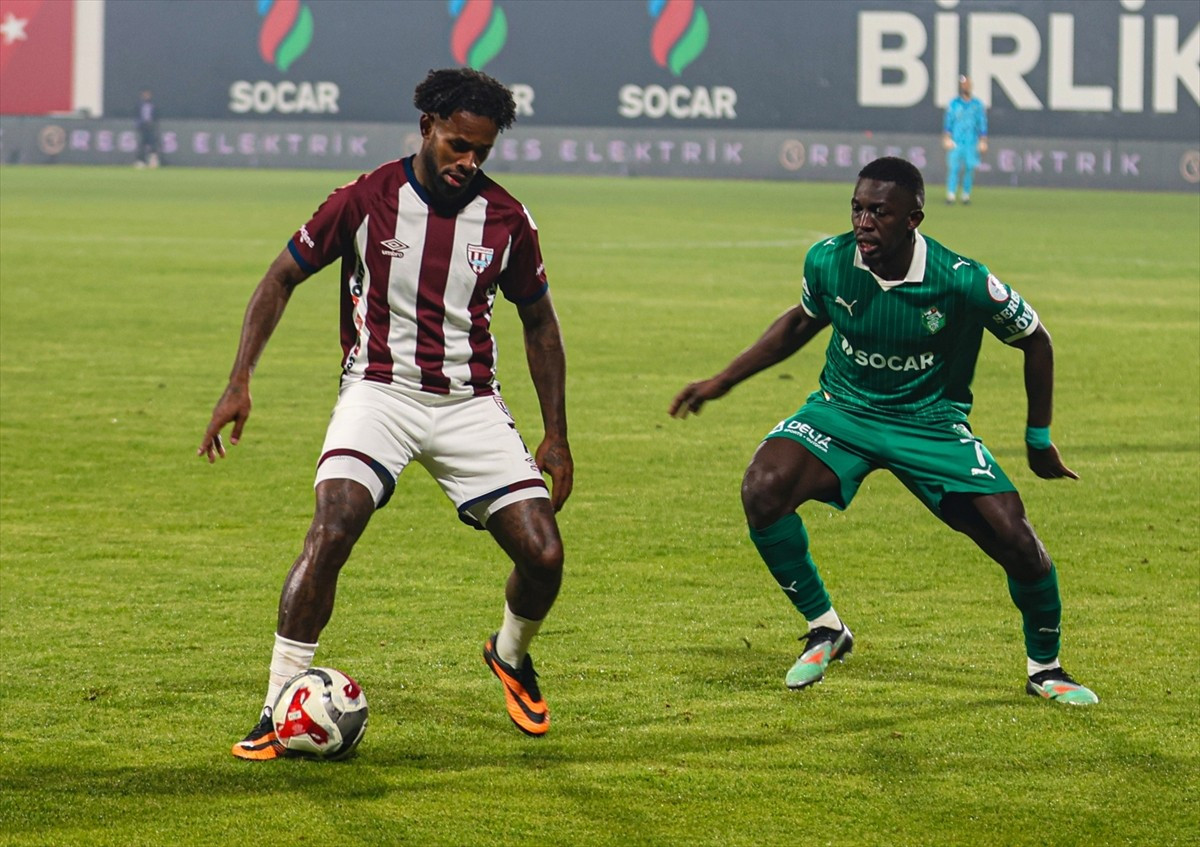 Trendyol 1. Lig'in 12. haftasında Alagöz Holding Iğdır FK ile Bandırmaspor, Iğdır Şehir Stadı'nda...