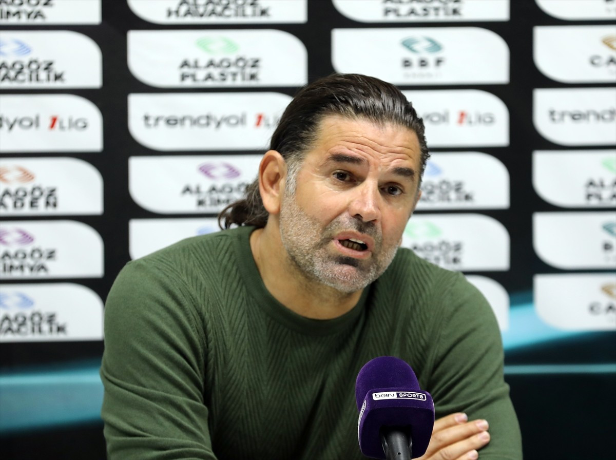 Trendyol 1. Lig'in 14. haftasında Alagöz Holding Iğdır FK, Erzurumspor FK'yi 2-1 mağlup etti....