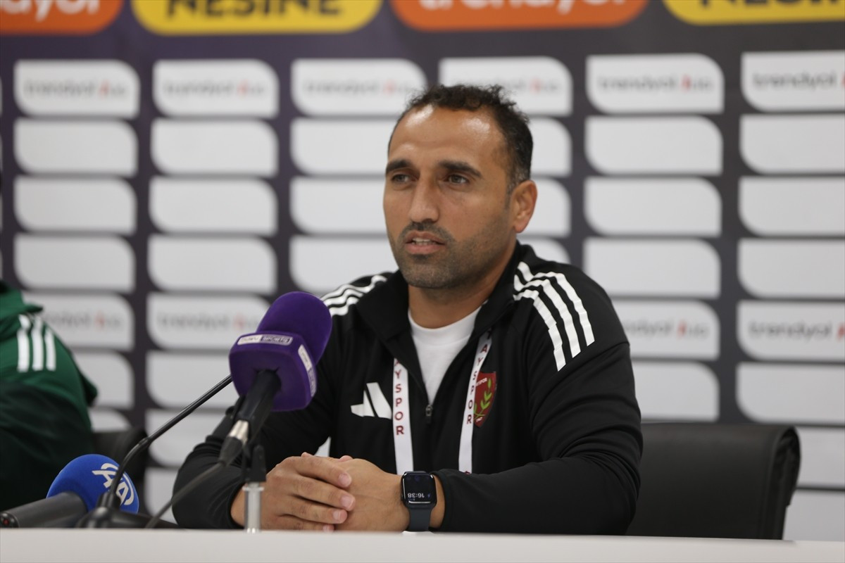 Trendyol 1. Lig'in 16. haftasında, Atakaş Hatayspor ile SMS Grup Sarıyer, İskenderun Fuat Tosyalı...