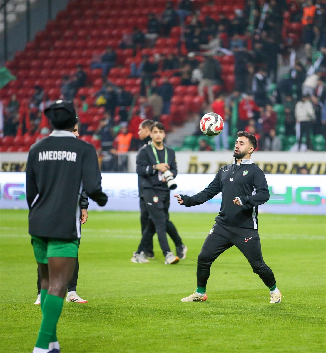 Trendyol 1. Lig'in 17. haftasında Amed Sportif Faaliyetler ile Bandırmaspor Diyarbakır Stadı’nda...