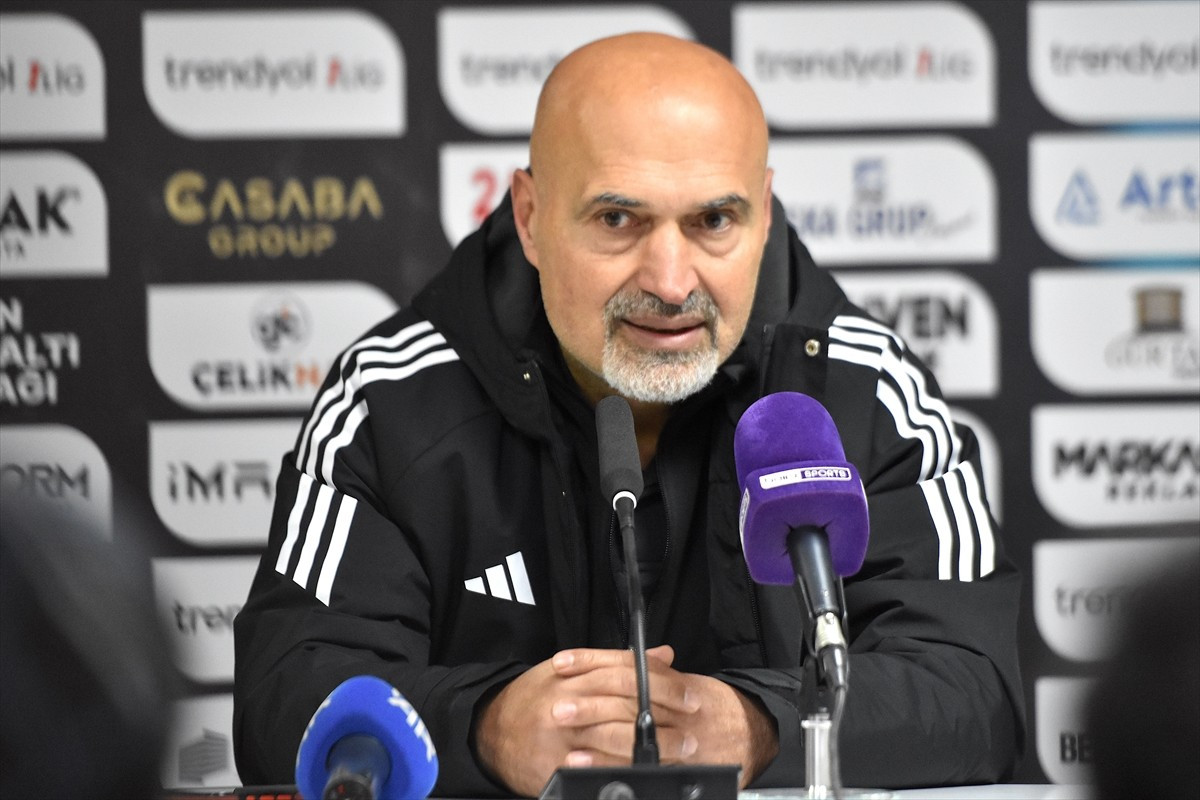 Trendyol 1. Lig'in 17. Haftasında İmaj Altyapı Vanspor ile Eminevim Ümraniyespor, Van Atatürk...