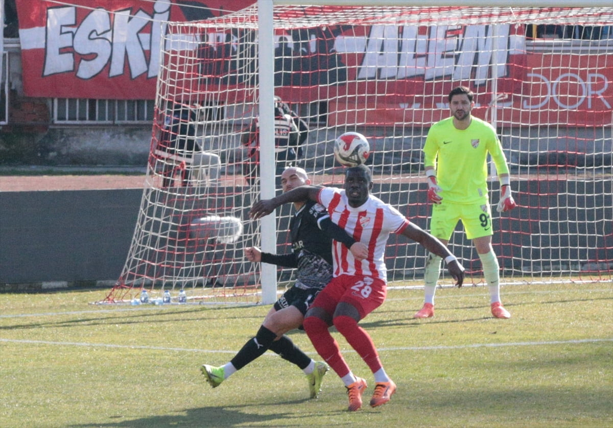 Trendyol 1. Lig'in 19'uncu haftasında Boluspor, konuk ettiği Alagöz Holding Iğdır FK ile...