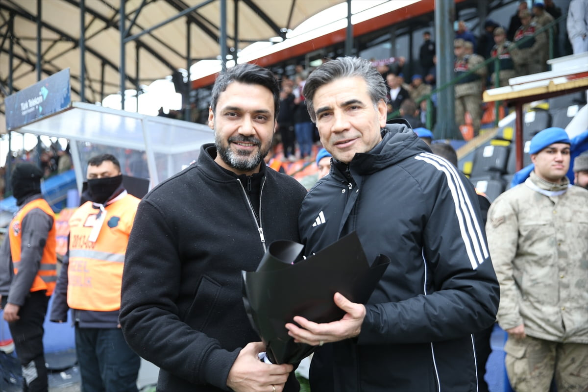 Trendyol 1. Lig'in 24. haftasında Atakaş Hatayspor ile Esenler Erokspor takımları Fuat Tosyalı...