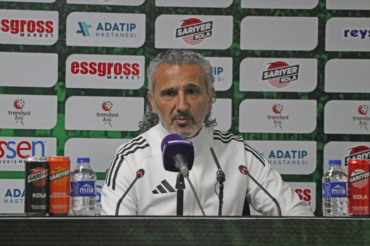 Trendyol 1. Lig'in 26. haftasında Sakaryaspor ile Atko Grup Pendikspor, Yeni Sakarya Atatürk...