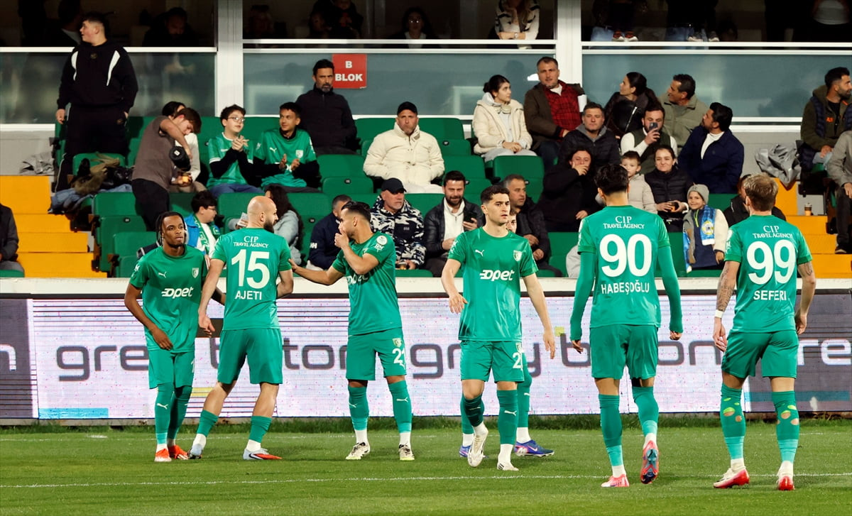 Trendyol 1. Lig'in 31. haftasında, Sipay Bodrum FK ile Boluspor, Bodrum İlçe Stadyumu'nda...