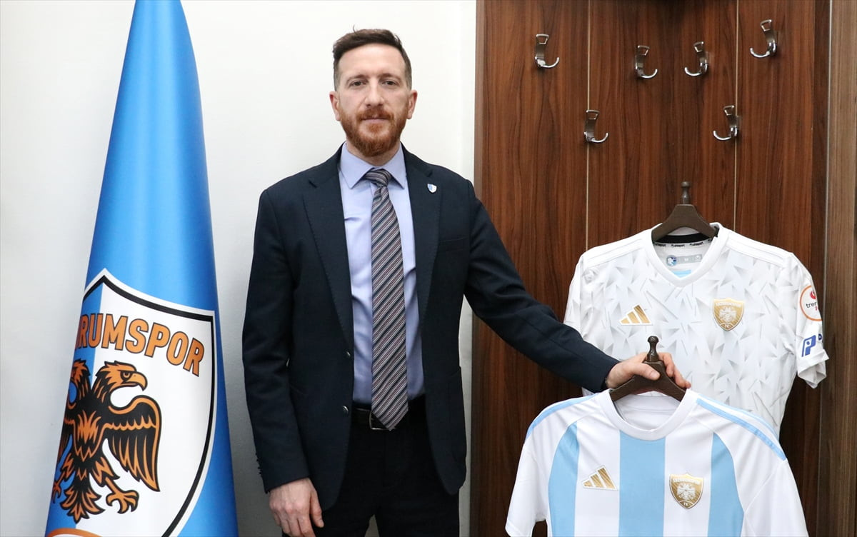 Trendyol 1. Lig’de liderliğini sürdüren Erzurumspor FK’de camia, sezonun kalan bölümünde...