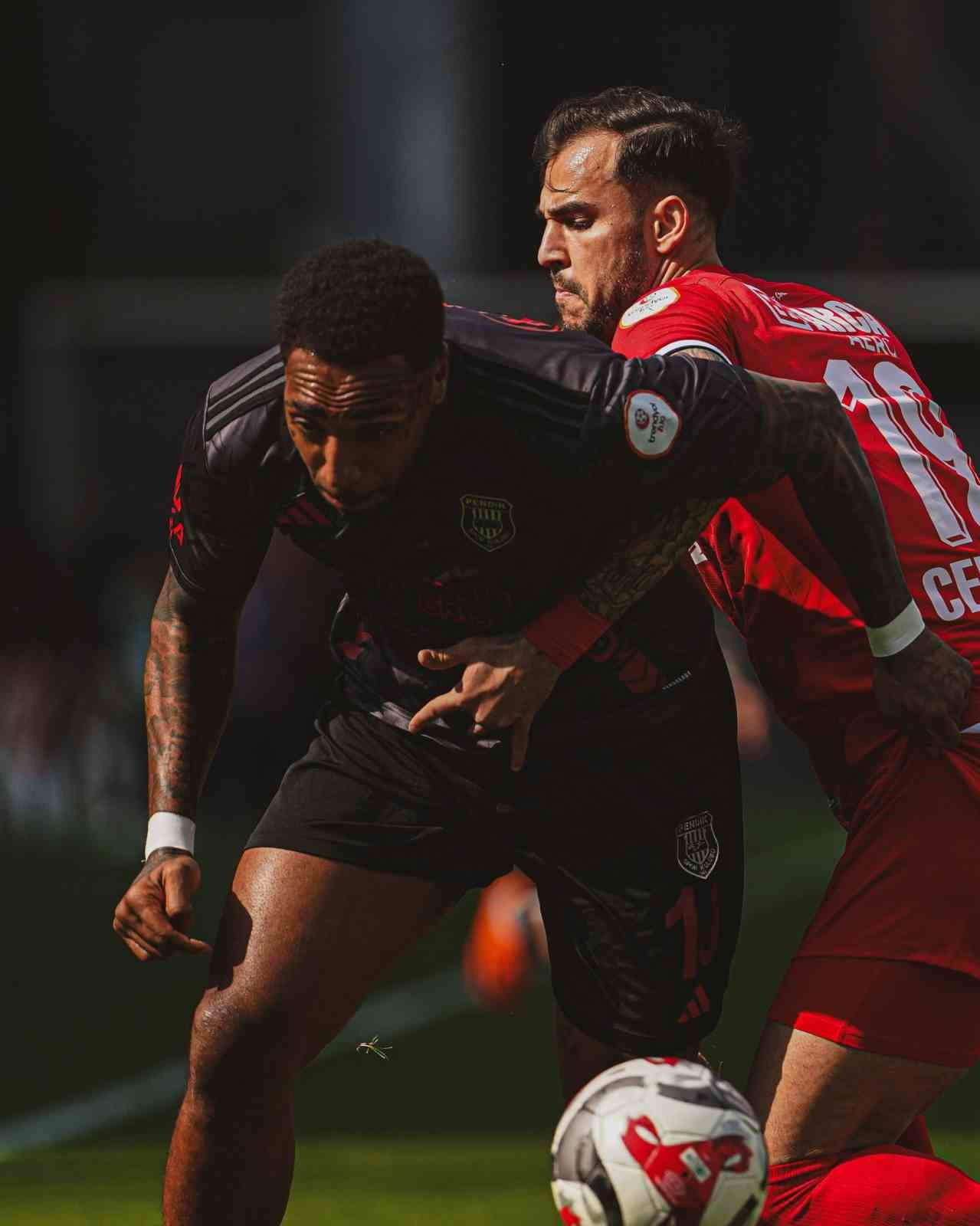 TRENDYOL 1. LİG’İN 34. HAFTASINDA PENDİKSPOR, EVİNDE KARŞILAŞTIĞI ÇORUM FK İLE 1-1 BERABERE...