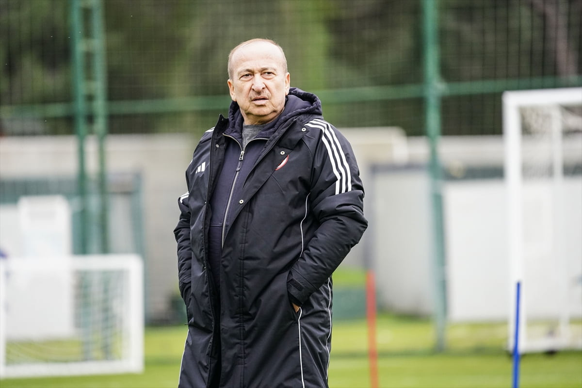 Trendyol Süper Lig ekiplerinden Gaziantep FK, 2025-2026 sezonu devre arası kamp çalışmalarına...