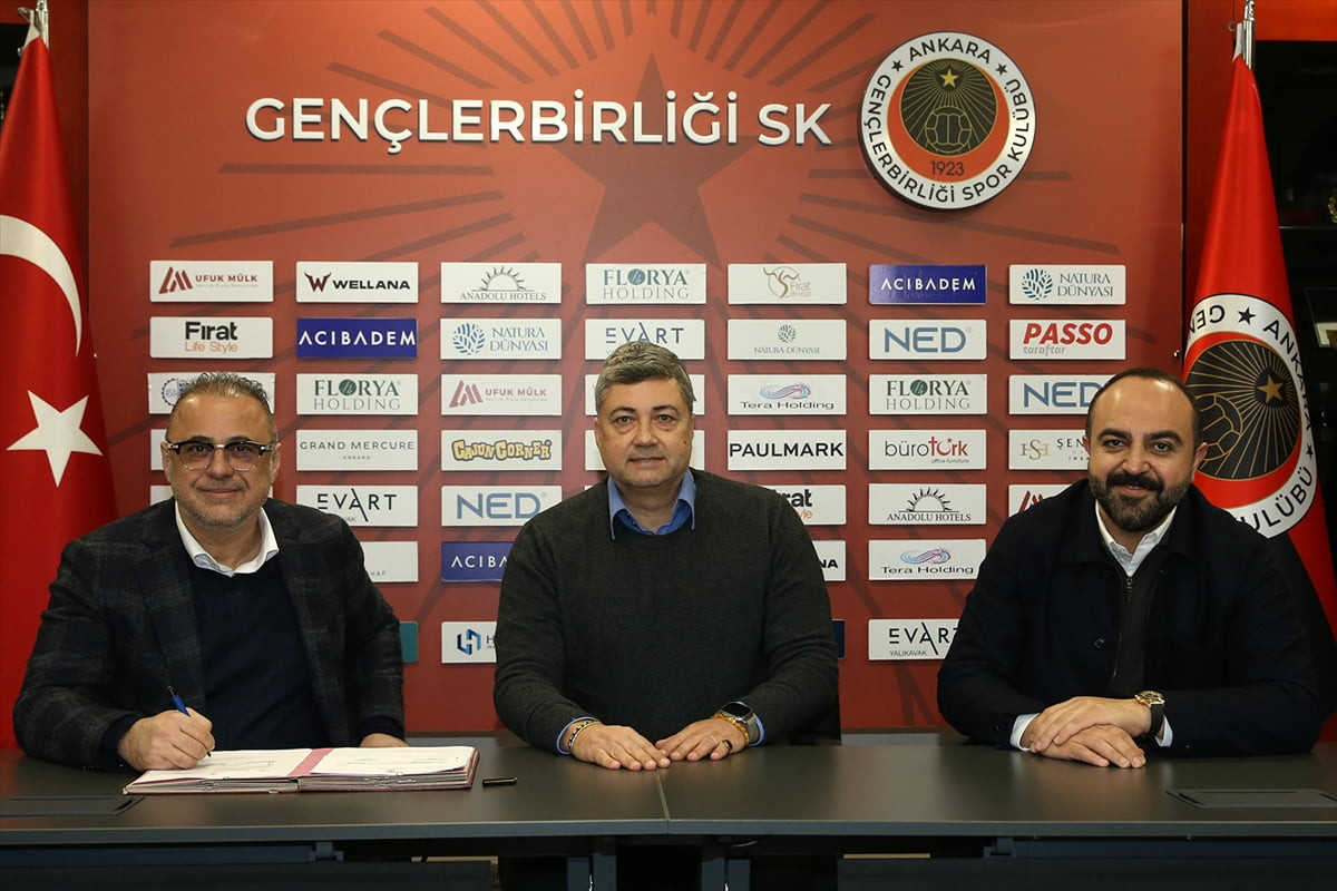 Trendyol Süper Lig ekiplerinden Natura Dünyası Gençlerbirliği, Metin Diyadin'den boşalan teknik...