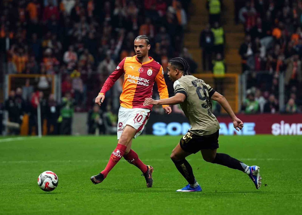 TRENDYOL SÜPER LİG'İN 29. HAFTASI GALATASARAY: 1 - KOCAELİSPOR: 1