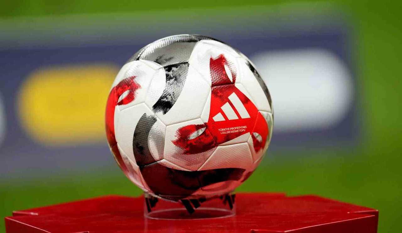 TRENDYOL SÜPER LİG’DE 28. HAFTA HEYECANI YARIN OYNANACAK 4 MAÇLA BAŞLAYACAK.