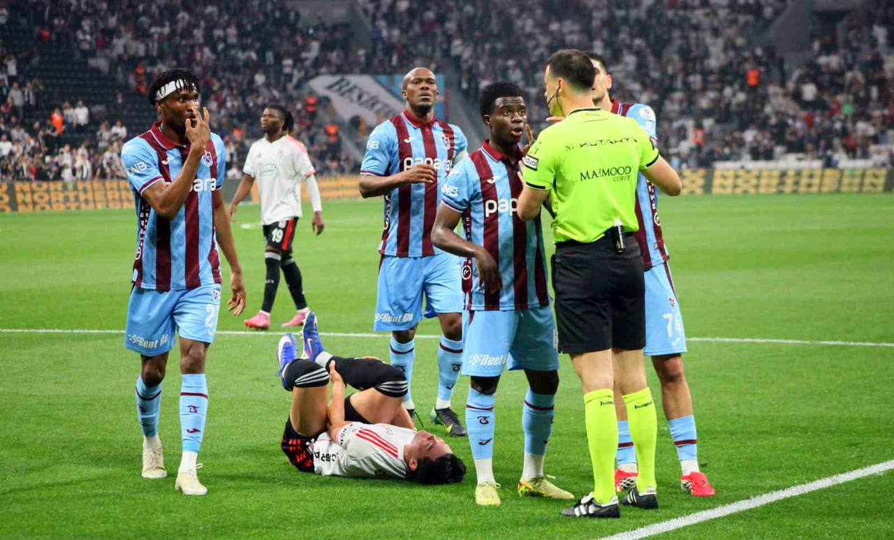 TRENDYOL SÜPER LİG’İN 33. HAFTASINDA BEŞİKTAŞ, SAHASINDA TRABZONSPOR İLE KARŞILAŞIYOR. MÜSABAKANIN...