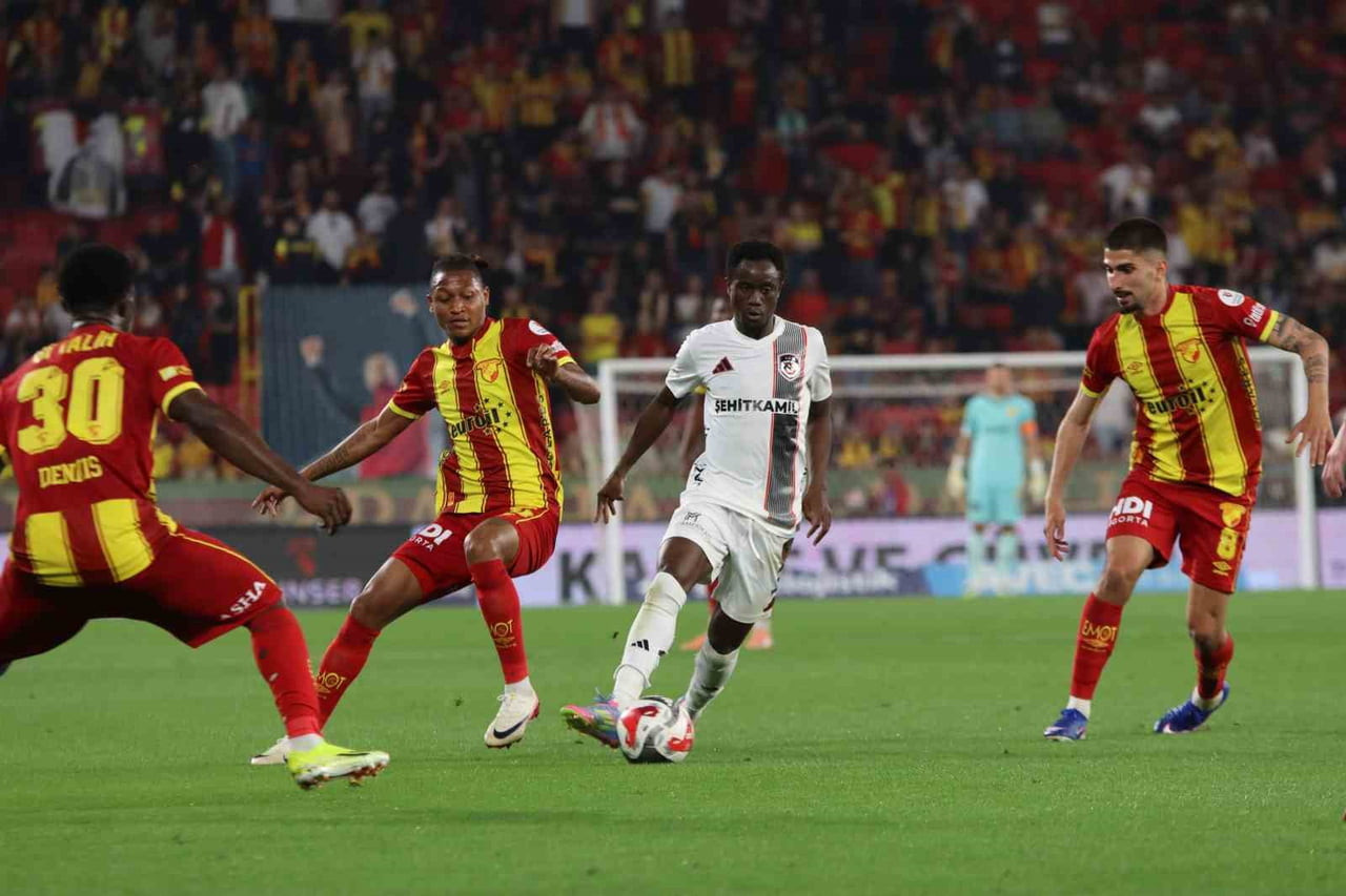 TRENDYOL SÜPER LİG’İN 33. HAFTASINDA GÖZTEPE, SAHASINDA KARŞILAŞTIĞI GAZİANTEP FK’YI 2-1 MAĞLUP...
