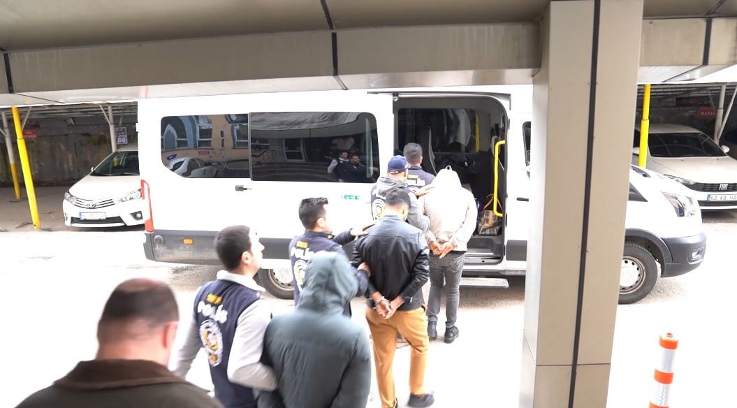 TUNCELİ’DE SAHTE KRİPTO YATIRIM PLATFORMLARI ÜZERİNDEN YÜRÜTÜLEN DOLANDIRICILIK AĞINA YÖNELİK 5...