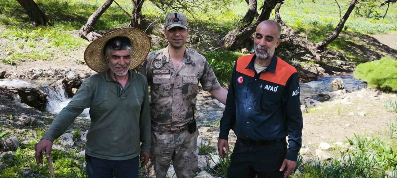 TUNCELİ’NİN PÜLÜMÜR İLÇESİNDE MANTAR TOPLAMAK İÇİN ARAZİYE ÇIKTIKTAN SONRA KAYBOLAN VATANDAŞ, AFAD...