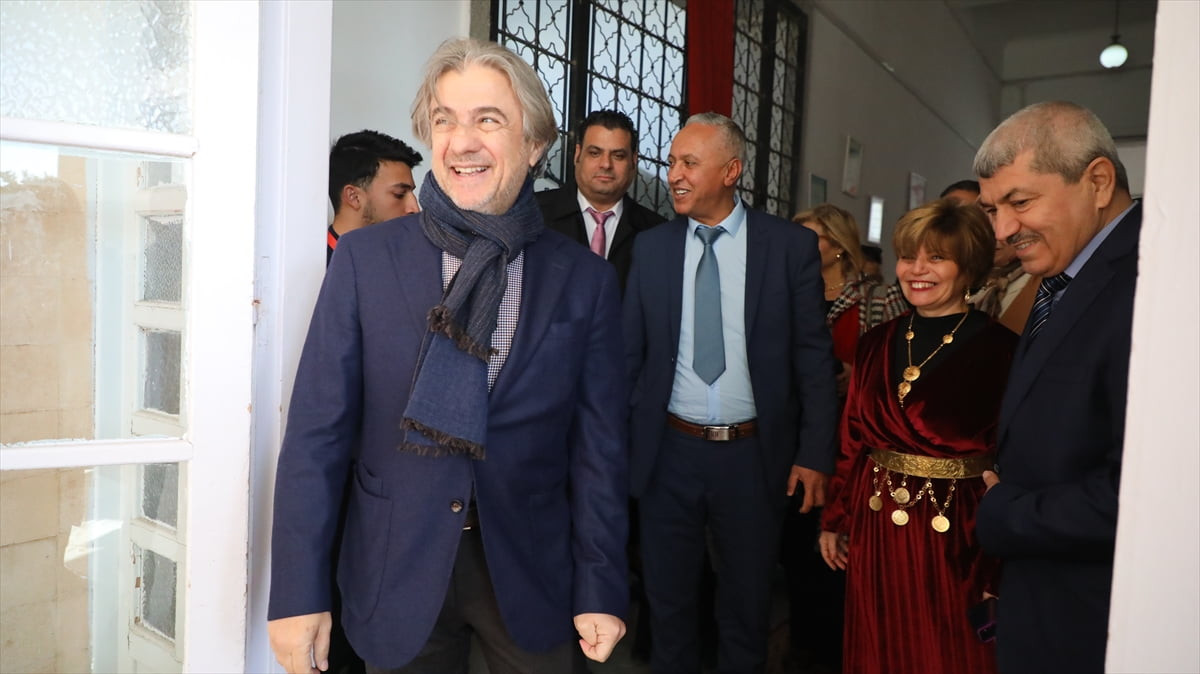 Tunus'un Susa kentinde düzenlenen "Türk Kültür Günü" etkinliğinde, bölgedeki liselerde Türkçe...