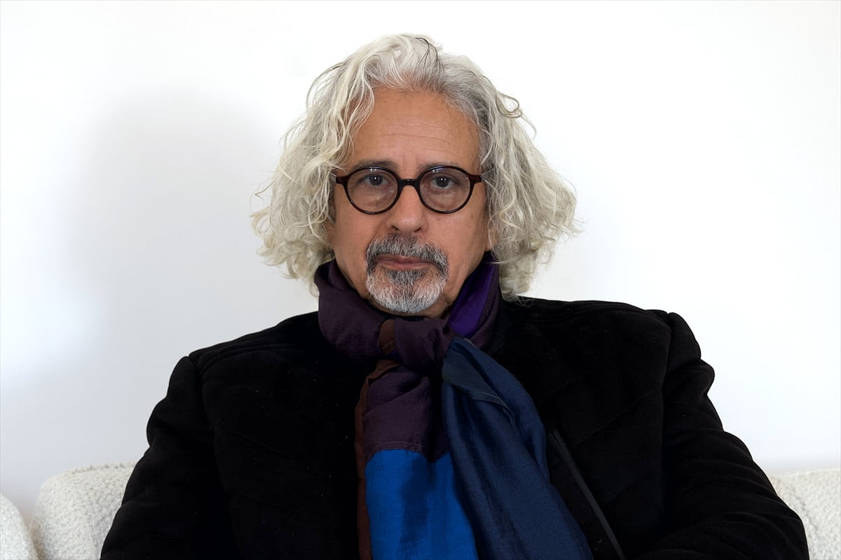 Tunuslu yönetmen Nacer Khemir, AA muhabirine açıklamalarda bulundu.