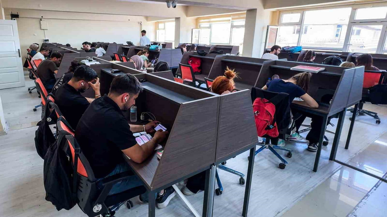 TURHAL BELEDİYESİ TARAFINDAN KAPASİTESİ ARTIRILAN TURHAL GİRİŞİMCİLİK VE İNOVASYON MERKEZİ’NDE...