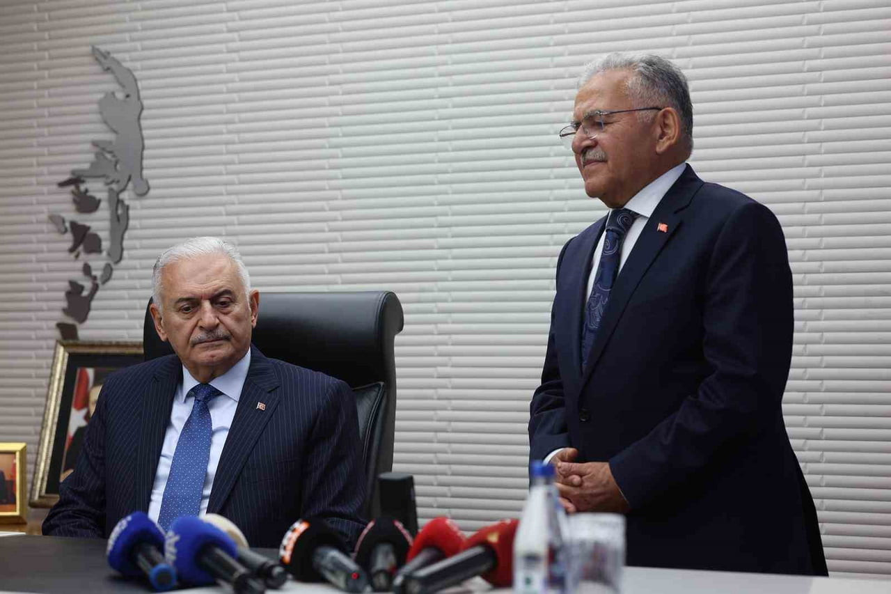 TÜRK DEVLETLERİ TEŞKİLATI AKSAKALLAR KONSEYİ BAŞKANI YILDIRIM, BÜYÜKŞEHİR BELEDİYE BAŞKANI MEMDUH...