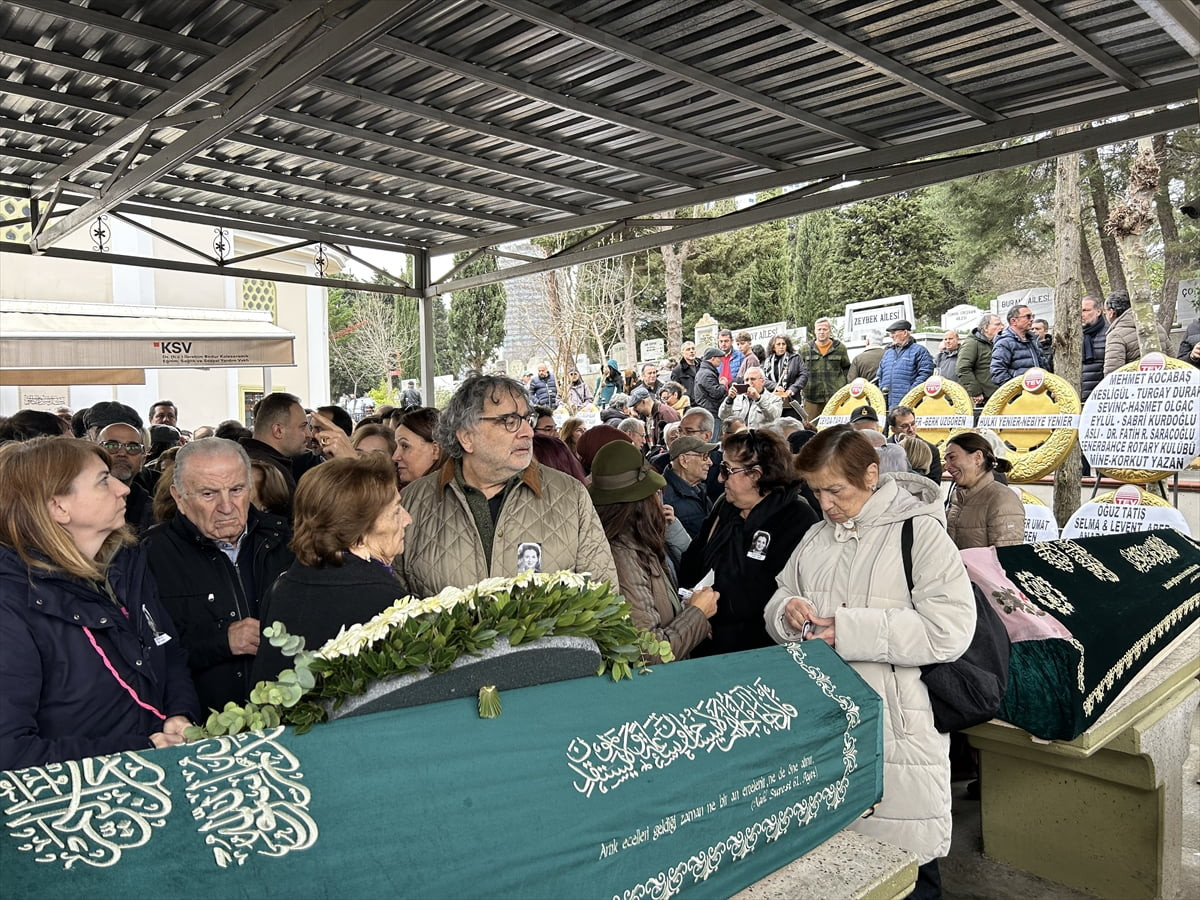 Türk halk müziğinin usta ismi, ses sanatçısı Seha Okuş son yolculuğuna uğurlandı.