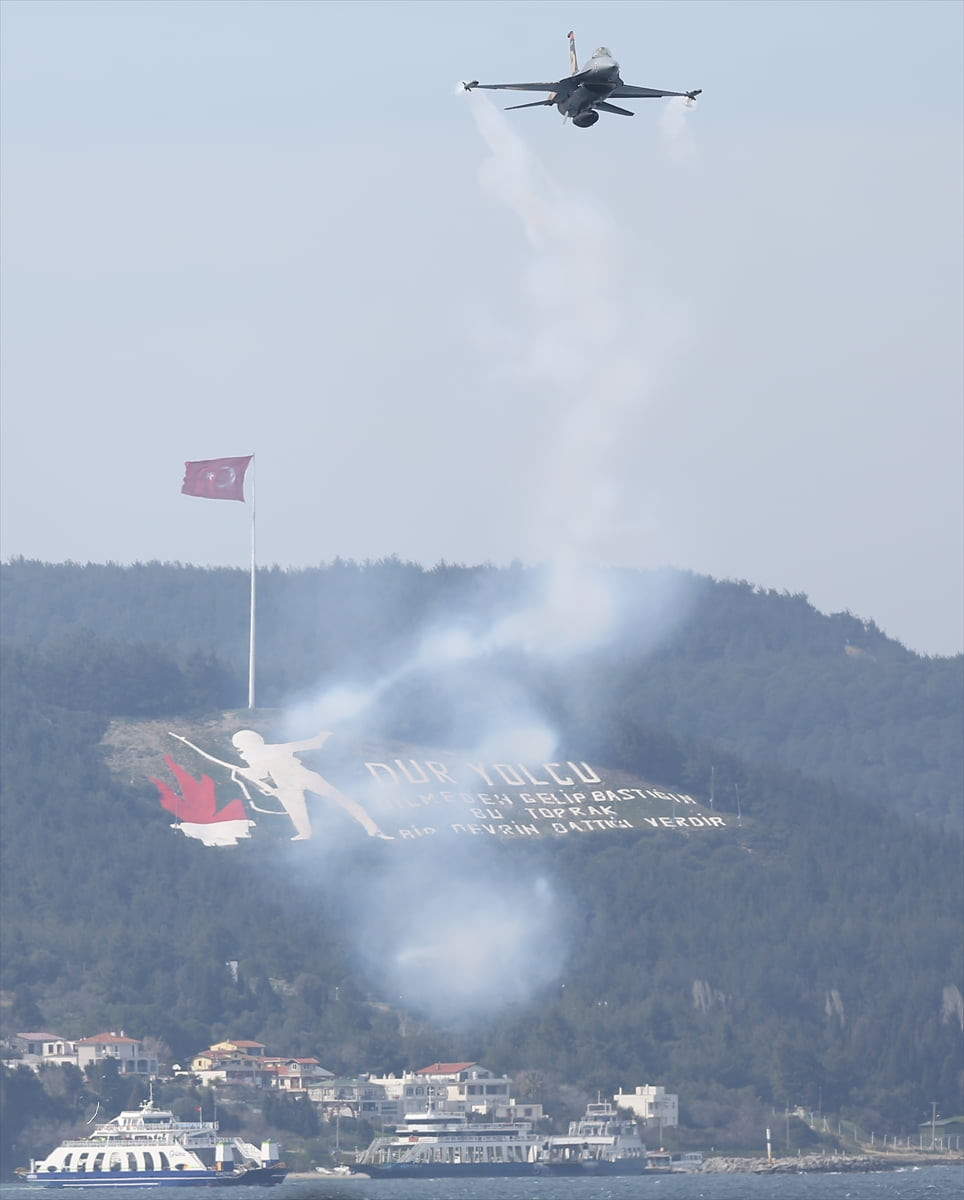 Türk Hava Kuvvetleri akrobasi timi SOLOTÜRK, 18 Mart Şehitleri Anma Günü ve Çanakkale Deniz Zaferi...