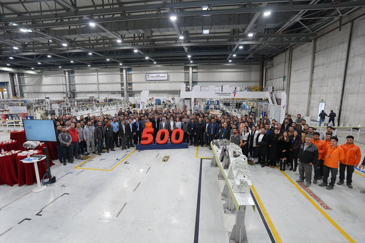 Türk Havacılık Uzay Sanayii (TUSAŞ) tarafından Airbus A220 programı kapsamında üretilen Fixed...