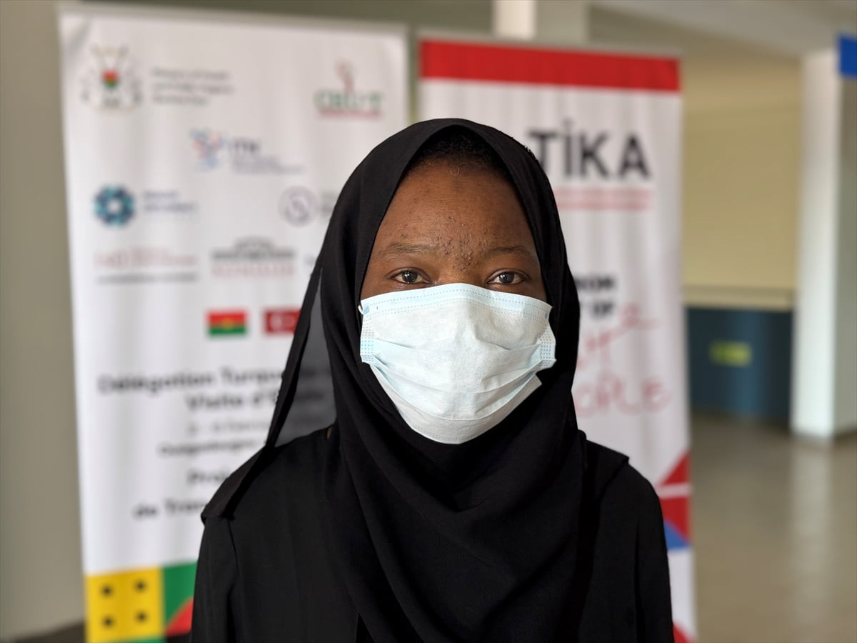 Türk hekimlerinin yaptığı ameliyatla, Burkina Faso'nun ilk böbrek nakli yapılan kişisi olarak...