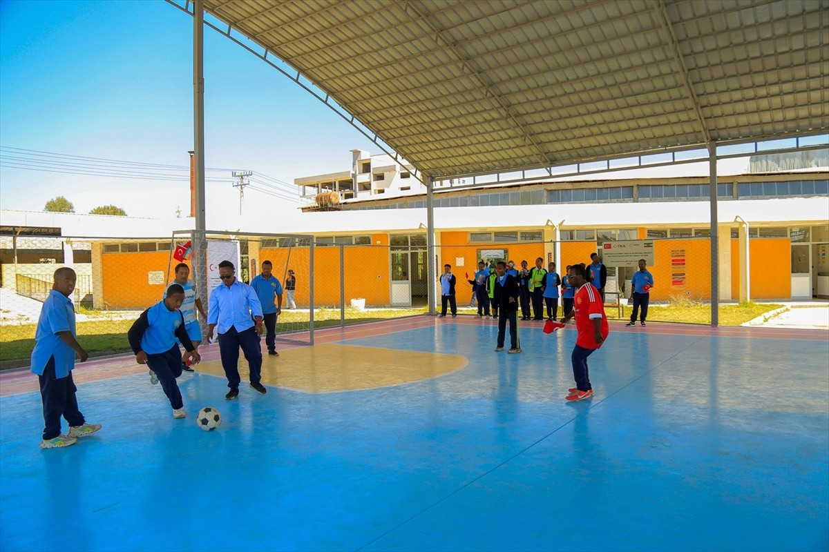 Türk İşbirliği ve Koordinasyon Ajansı Başkanlığı (TİKA), Etiyopya’nın başkenti Addis Ababa’da Down...