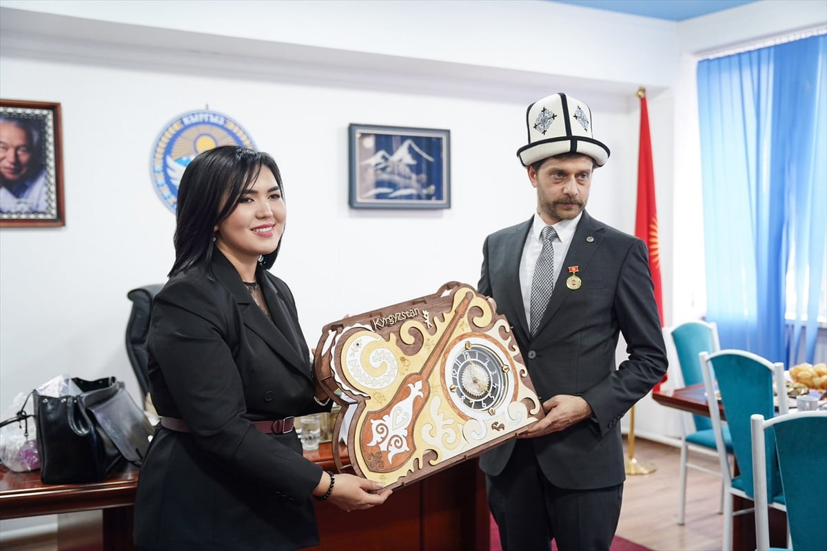 Türk İşbirliği ve Koordinasyon Ajansı (TİKA) Başkan Yardımcısı Buğra Aydın, Kırgızistan'a...