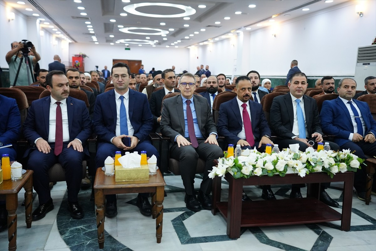 Türk İşbirliği ve Koordinasyon Ajansı (TİKA), tarafından Irak Sünni Vakfı Divanı'nda verilen...