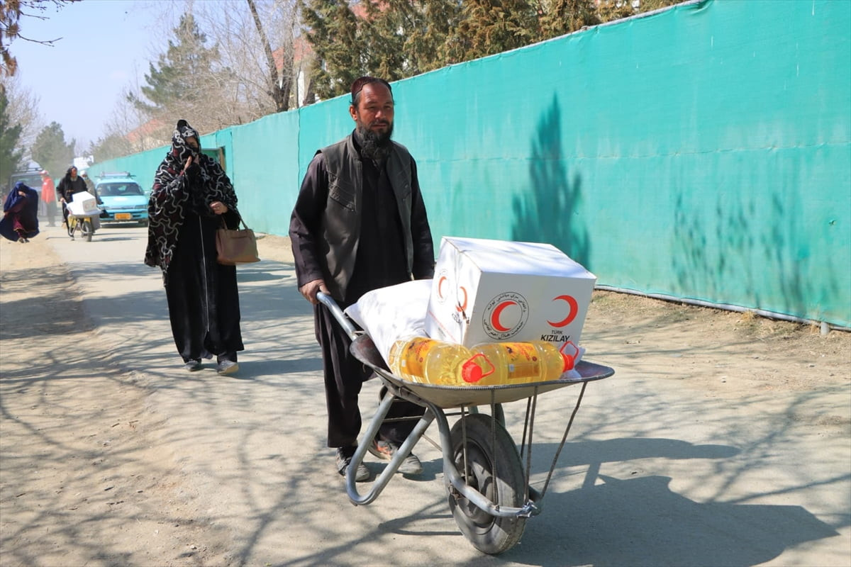 Türk Kızılay, 2026 ramazan programı kapsamında Filistin başta olmak üzere 21 ülkede; savaş...