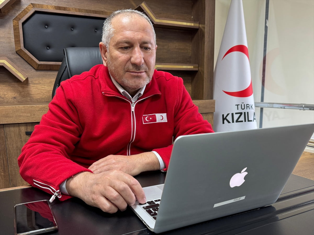 Türk Kızılay Ardahan İl Merkezi Yönetim Kurulu Başkanı Özcan Şentürk, Anadolu Ajansının (AA)...