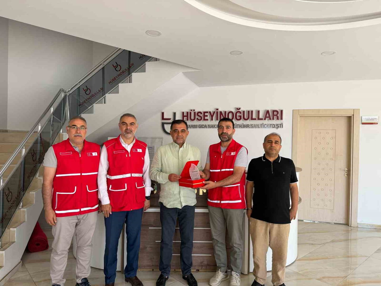TÜRK KIZILAY MARDİN ŞUBESİ, YÜRÜTTÜĞÜ İNSANİ YARDIM FAALİYETLERİ VE SOSYAL SORUMLULUK PROJELERİNE...