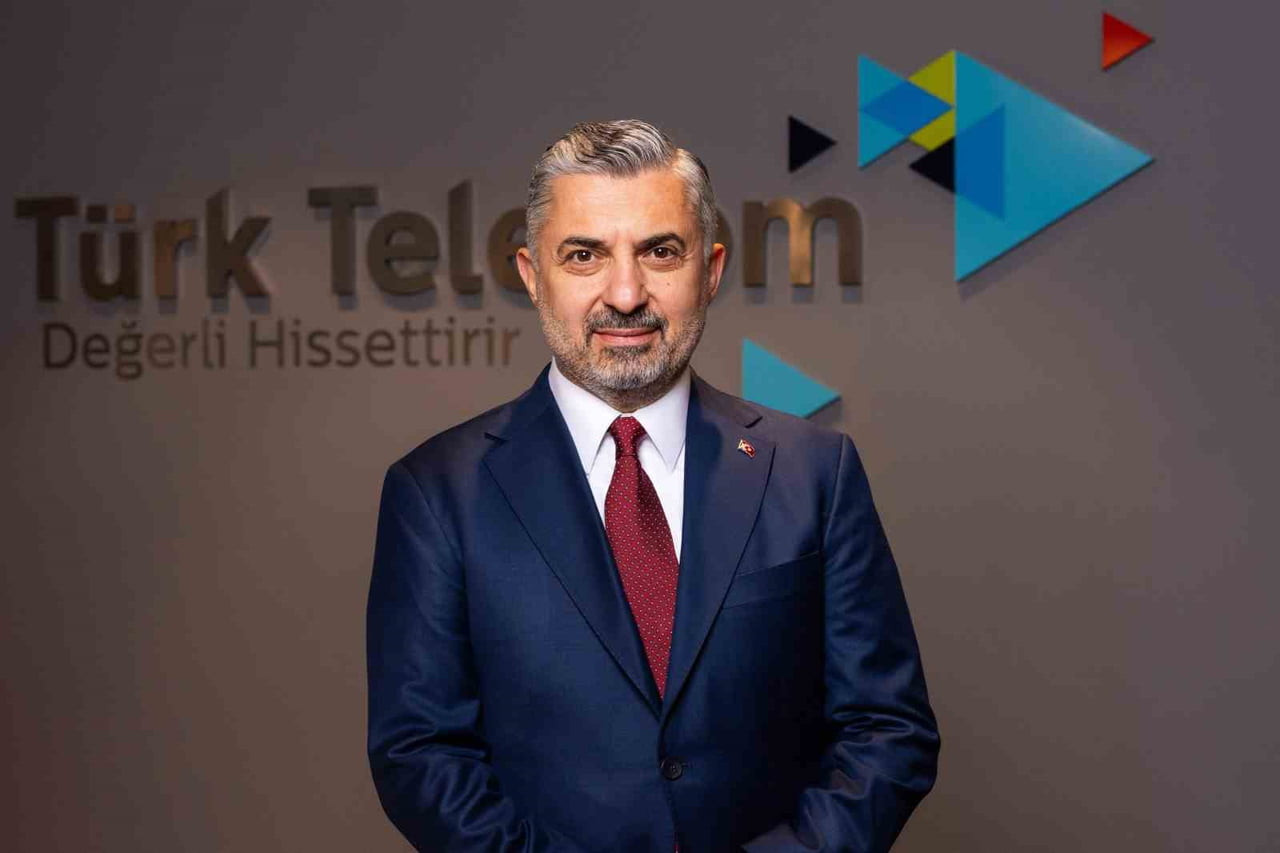 TÜRK TELEKOM CEO'SU EBUBEKİR ŞAHİN