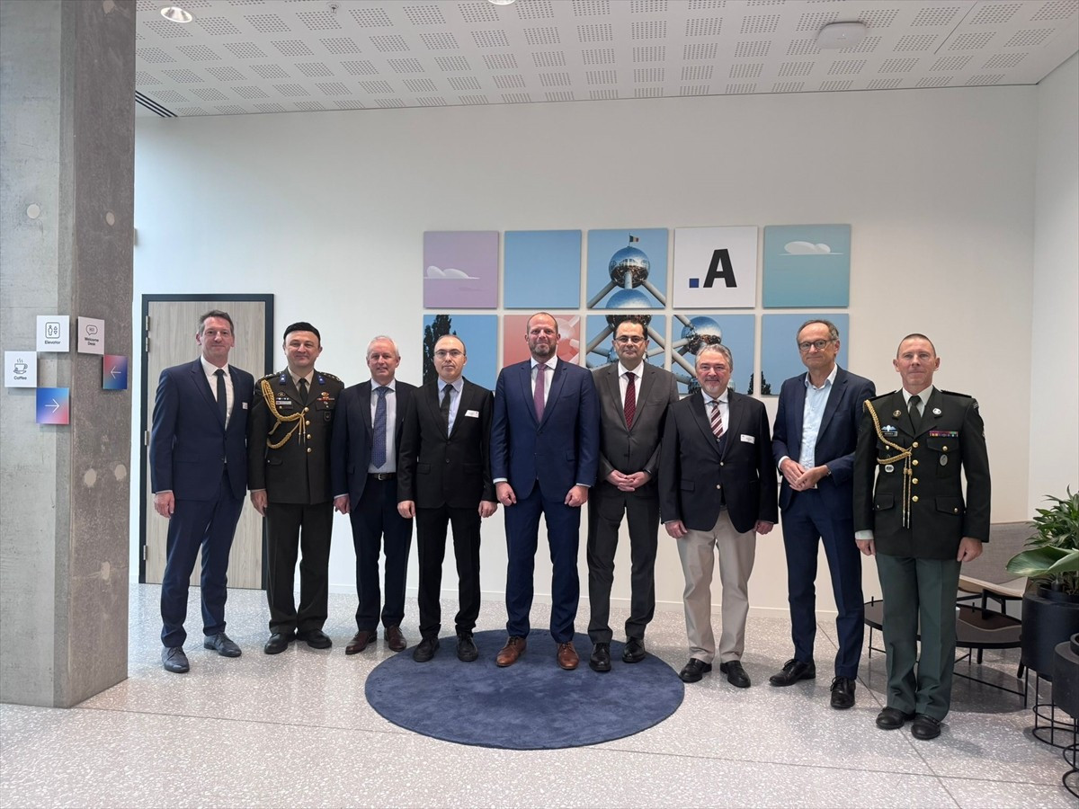 Türk ve Belçikalı savunma sanayi şirketlerini, Brüksel'de bir araya getiren Türkiye-Belçika...