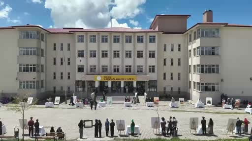 Türk ve dünya edebiyatının unutulmaz eserlerini tanıttılar
