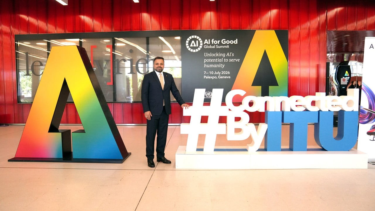 TURKCELL GENEL MÜDÜRÜ DR. ALİ TAHA KOÇ AÇIKLAMALARDA BULUNDU