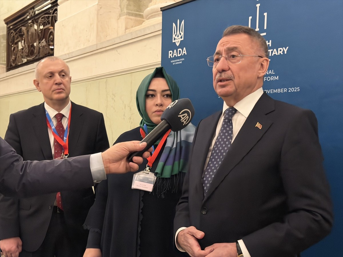 Türkiye Büyük Millet Meclisi (TBMM) Dışişleri Komisyonu Başkanı ve AK Parti Ankara Milletvekili...