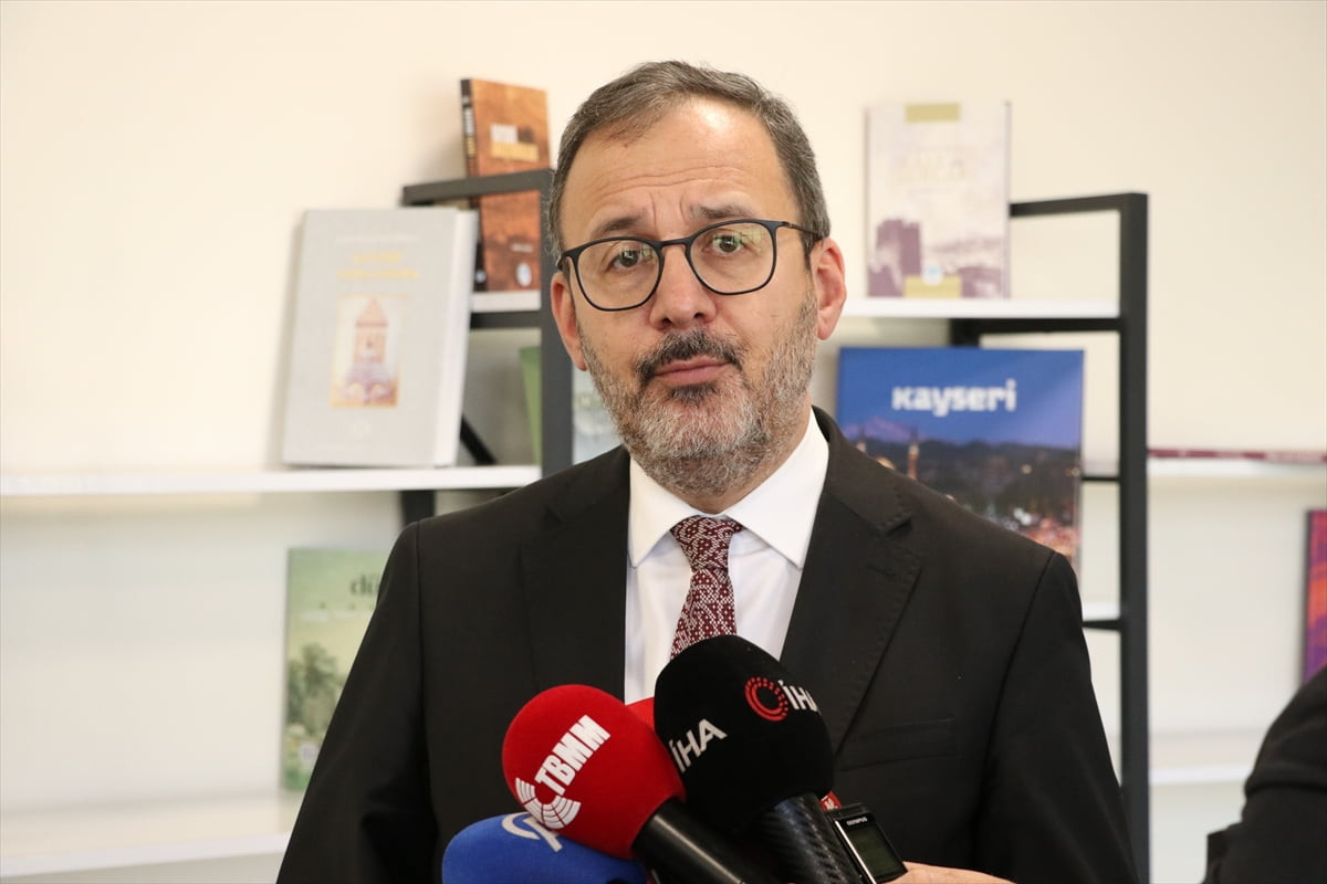 Türkiye Büyük Millet Meclisi (TBMM) Engelli Bireylerin Sorunlarını Araştırma Komisyonu Başkanı ve...