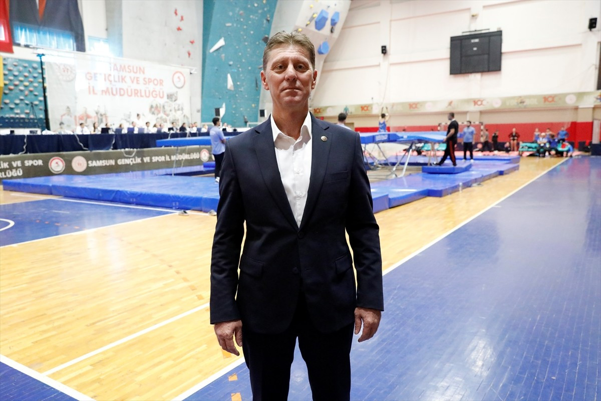 Türkiye Cimnastik Federasyonu Asbaşkanı Cumhur Özçelik, trampolinde ilk hedeflerinin 2028 Los...