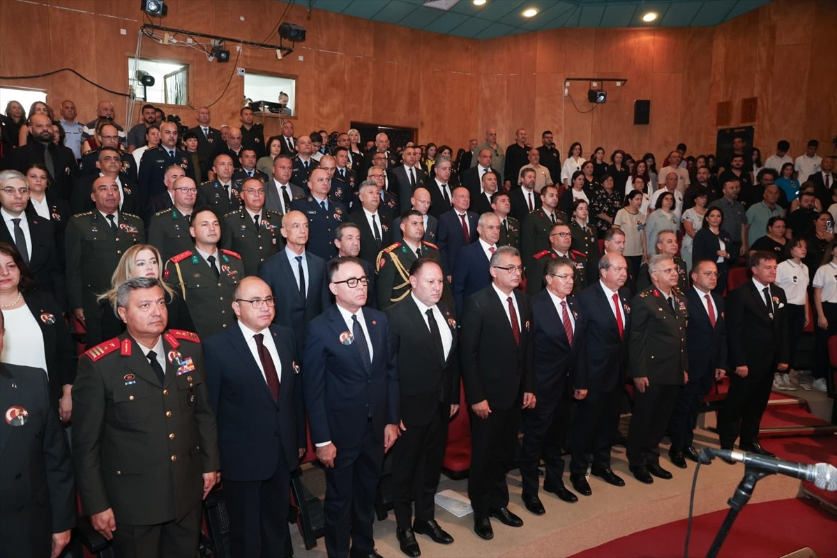 Türkiye Cumhuriyeti'nin kurucusu Büyük Önder Mustafa Kemal Atatürk, ebediyete intikalinin 87....