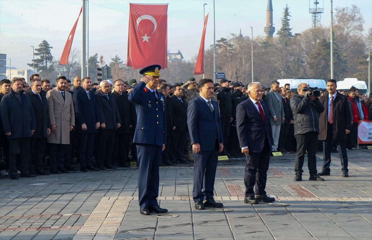 Türkiye Cumhuriyeti'nin kurucusu Büyük Önder Mustafa Kemal Atatürk'ün "Heyet-i Temsiliye Reisi"...