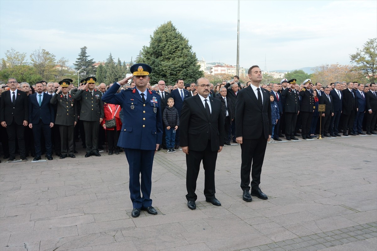 Türkiye Cumhuriyeti'nin kurucusu Gazi Mustafa Kemal Atatürk, ebediyete intikalinin 87'nci yılında...